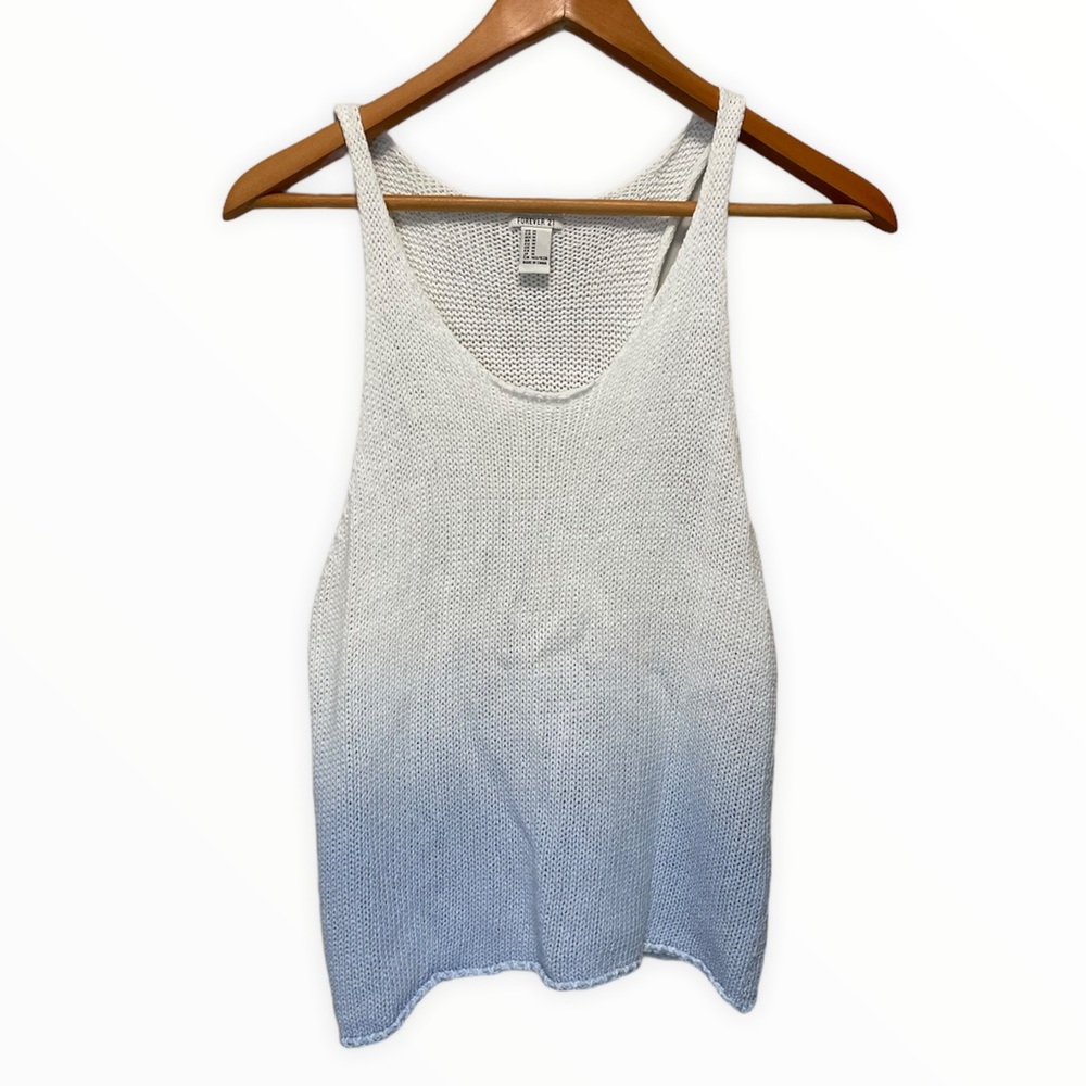 Forever 21 women’s white and blue ombré top (M)